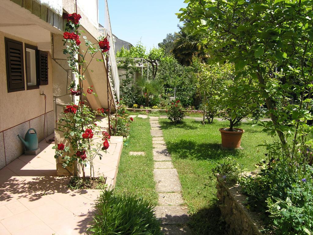 Apartments Ines Крк Экстерьер фото